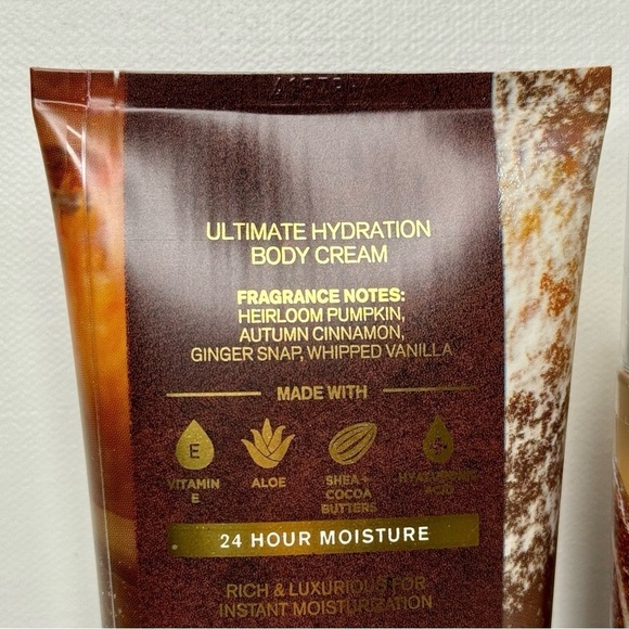 Bath & Body Works Sweet Cinnamon Pumpkin Body Care Gift Set NWT - Picture 4 of 4